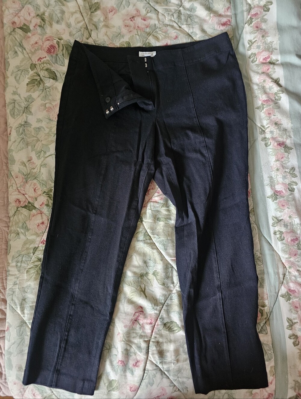 Black Cropped  Pants - Classic Straight Fit